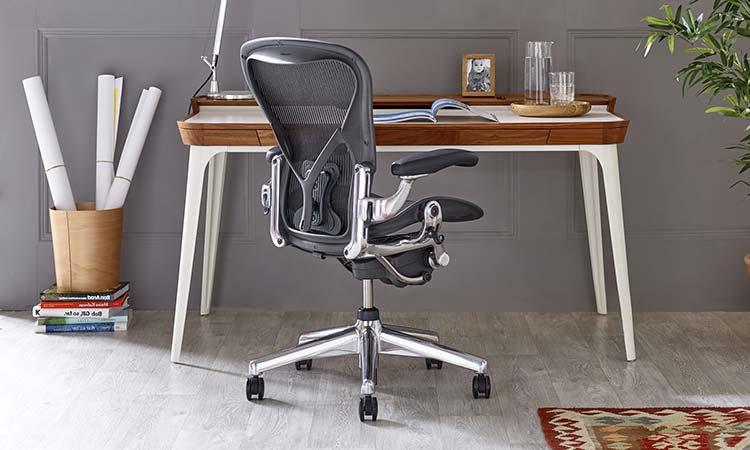 Fauteuil de bureau ergonomique Aeron par Herman Miller - France Bureau