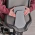 Siège de bureau ergonomique avec assise tissu, dossier résille, soutien lombaire et têtière - Gamme Alani - France bureau