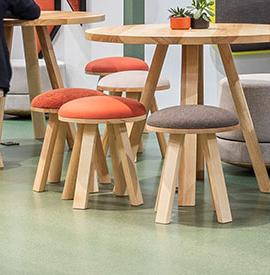 Echoes Milk Tabouret et chaise bar haute