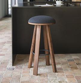 Echoes Milk Tabouret et chaise bar haute