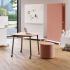 Table mobile sur roulettes avec plateau en mélaminé et structure en métal - Gamme Gargano - France Bureau