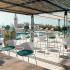 Chaise de cafétéria piétement métal ou bois sur patins ou roulette, gamme Karma - France Bureau