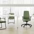 Siège de bureau Lipari versions tissu vert et résille noir - comparatif coloris en ambiance - France Bureau