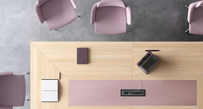 Description Parvis Bureau direction