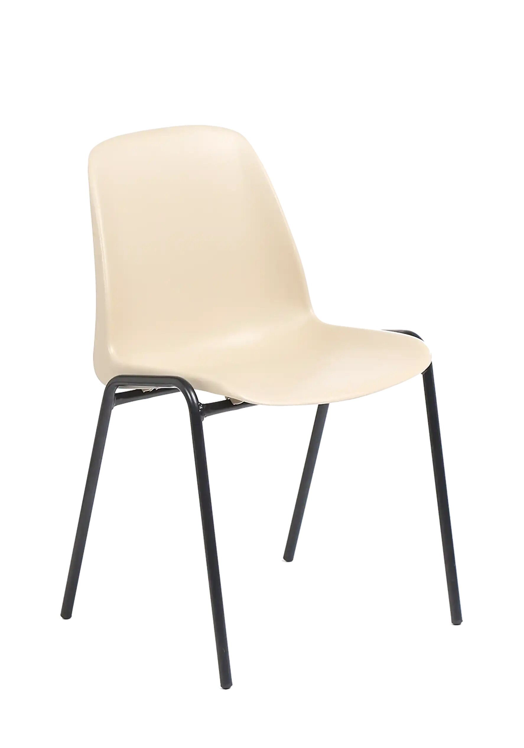 Chaise coque Bada beige sur pi&eacute;tement 4 pieds noir, vue de trois quarts