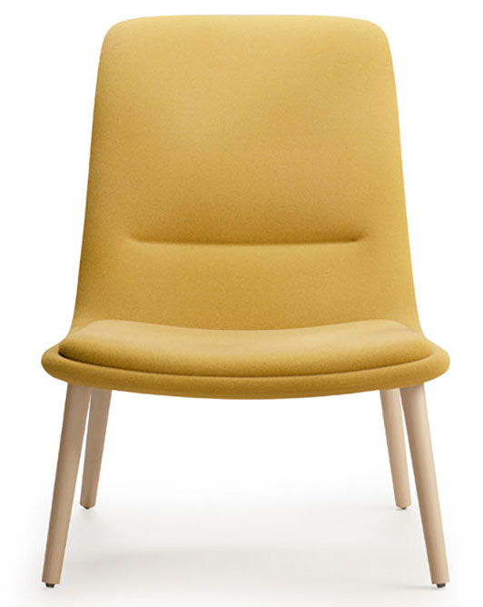 Fauteuil lounge Dolent jaune, dossier bas et piétement bois quatre pieds
