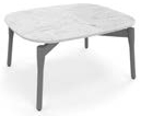 Table basse Meta carrée arrondie, plateau marbre blanc et piétement métal foncé