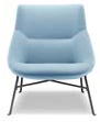 Fauteuil Tomo dossier bas bleu ciel, pieds m&eacute;tal noir filaire