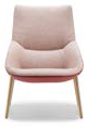 Fauteuil Tomo dossier bas rose poudr&eacute;, pieds bois